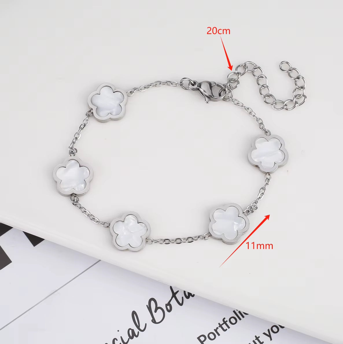 Silver Color New Design Plant Five Leaf Flower Bracelet Single Sided Plum Blossom Stainless Steel Jewelry Women'S Clover